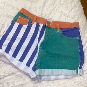 Women’s color block shorts